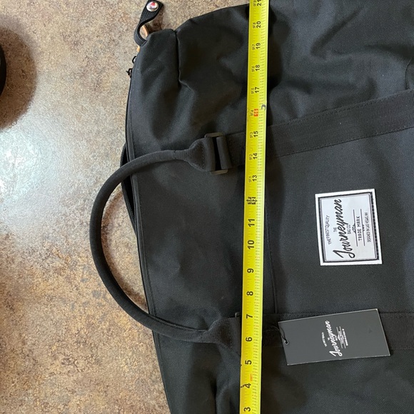 Journeyman adjustable duffle bag.  NWT.  No bag - Picture 7 of 12